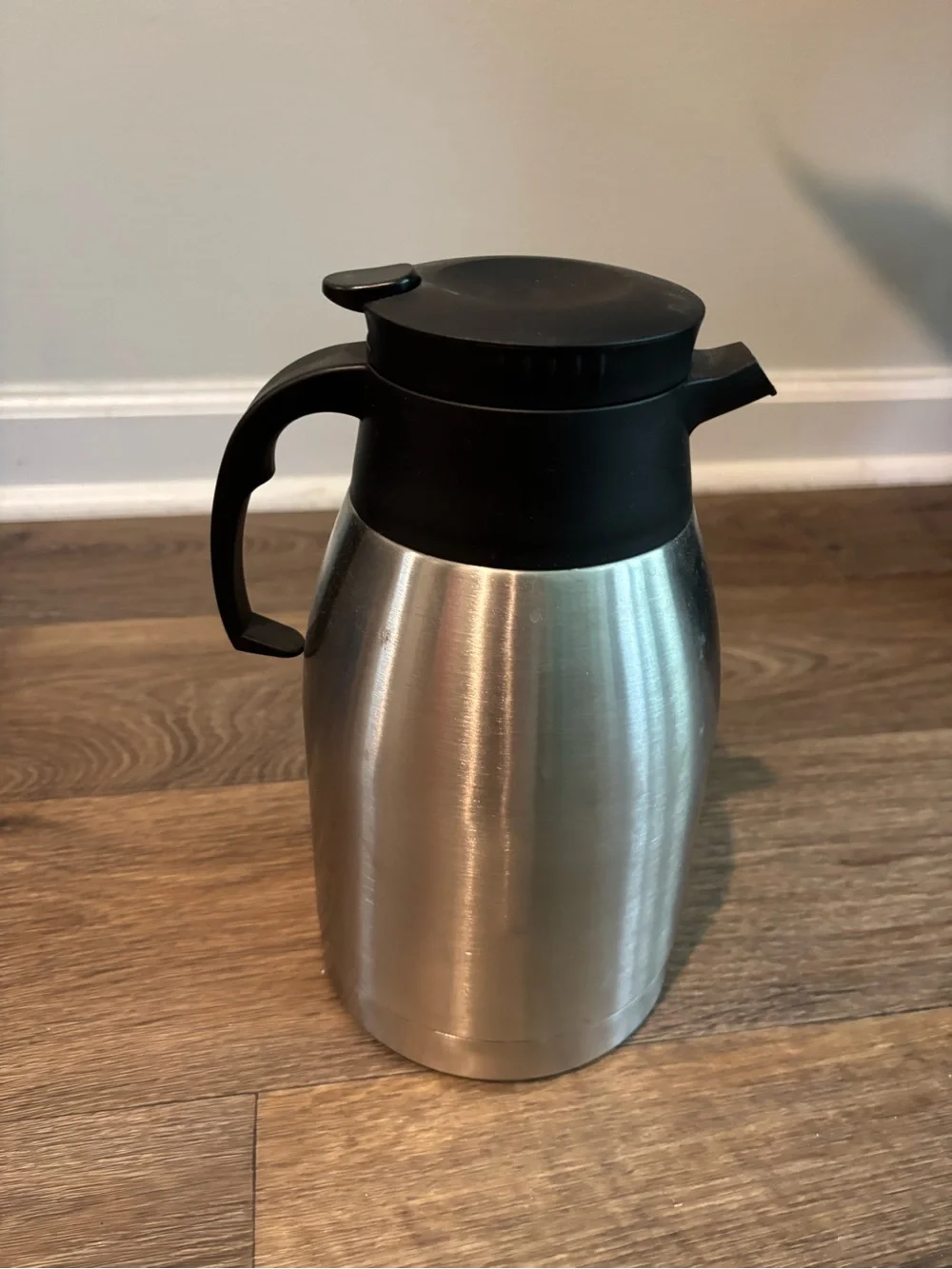 Oggi Thermal Vacuum Carafe Stainless Steel w/Top New Without Tag